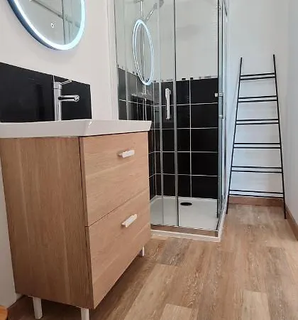 Chez Julie Lägenhetshotell Arnage