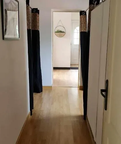 Chez Julie アパートホテル